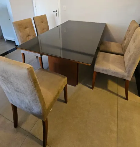 Conjunto de sala de jantar alto padrão (mesa + 6 cadeiras)