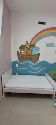 Berço e cama 2 em 1