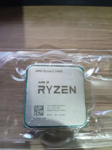 Processador AMD Ryzen 3 5300G AM4 - Usado, Funcionando Perfeitamente
