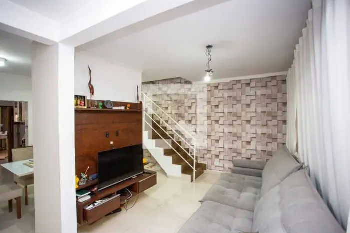 Casa à Venda - Centro, 4 Quartos, 252 m2