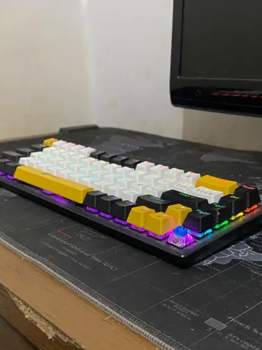 Teclado mecânico 60% gamer