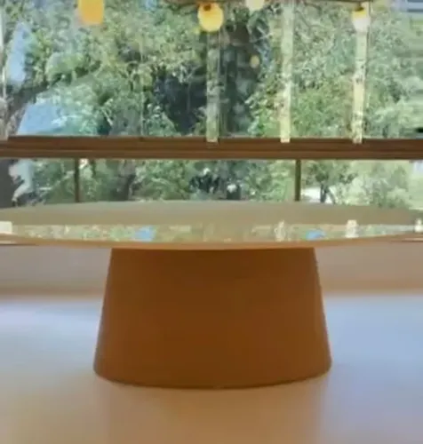 Mesa de jantar 1.80x0.90 que valoriza seu ambiente.