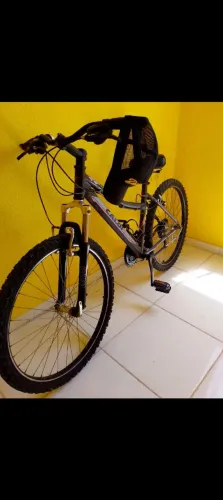 Bicicleta Caloi aro 26,  21 machas 