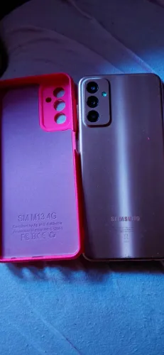 Samsung M13