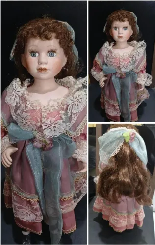 Boneca antiga de porcelana Vintage estilo vitoriano importada da Europa