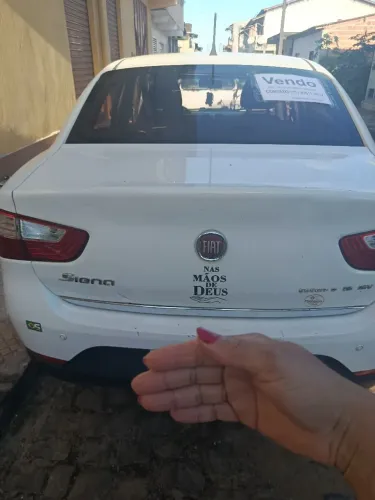 Fiat Grand Siena Essence Dual. 1.6 Flex 16V 2013