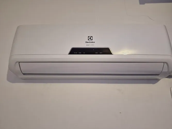 split eletrolux ecoturbo 9000bts