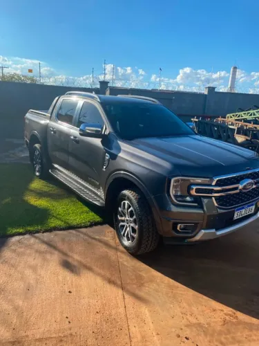 Ford Ranger Limited 3.0 V6 4X4 CD TB Die. AUT 2024