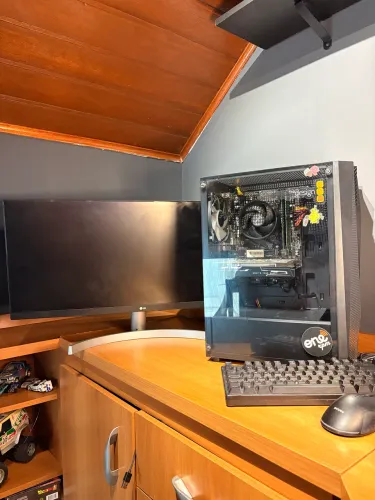 PC Gamer Completo Ryzen 5 + GTX 1650 + 16GB + LG UltraWide 29?