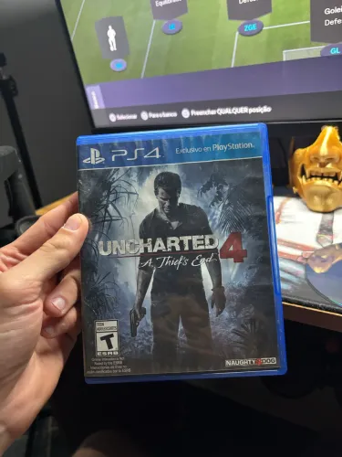 VENDO JOGOS PS4 (EA FC 25, DETROIT , UNCHARTED 4) 