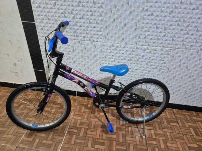 Bicicleta aro 20 Capitão América 