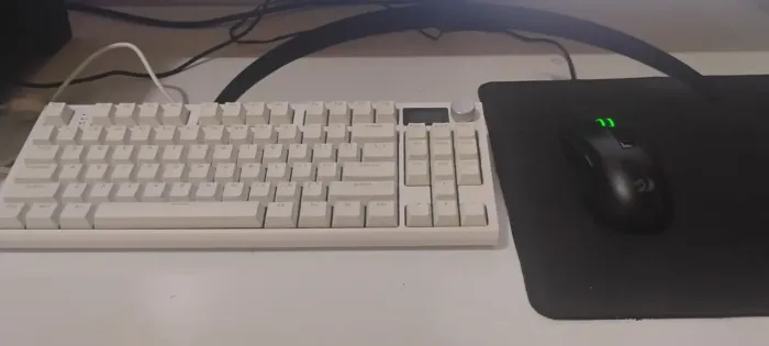 Teclado Mecânico Attack Shark K86 Branco RGB Wireless + Mouse Redragon + Mouse pad