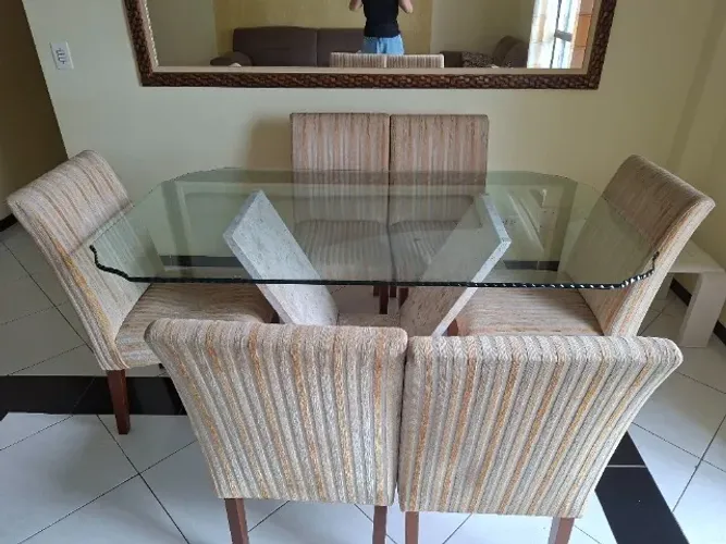 Cadeira de Jantar