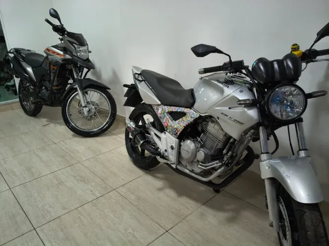 CBX Twister 2006