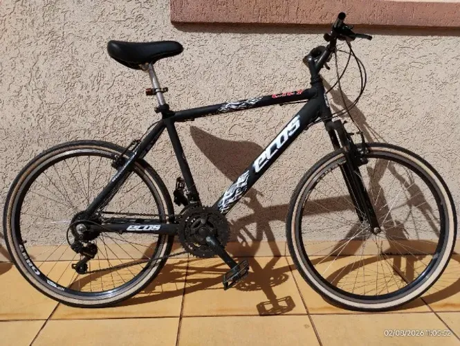 Bicicleta aro 26 - 21 marchas