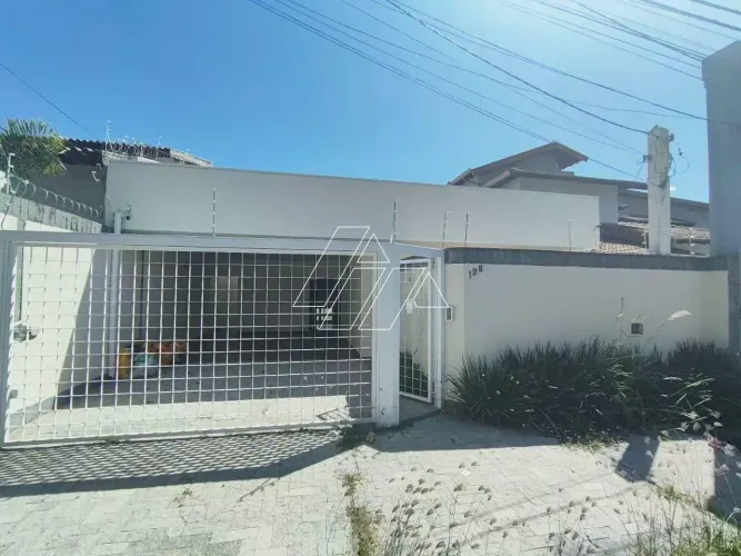 Casa para aluguel, 4 quartos, 2 suítes, Senador Salgado Filho - Marília/SP