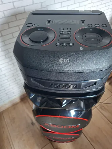 Vendo torre LG RNC9