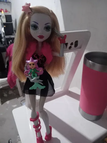 Monster high