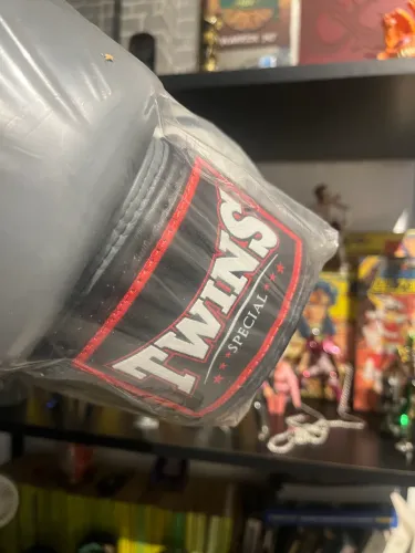 Luva boxe Muai Thai Twins Special 12 oz