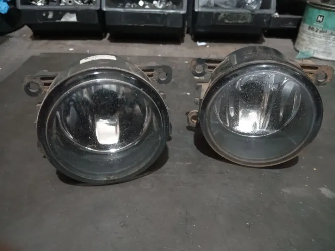 Farol auxiliar Ford Fiesta