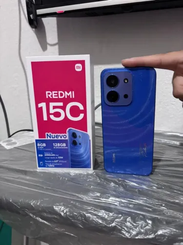 Celular Redmi 15c semi novo 600 reais ?