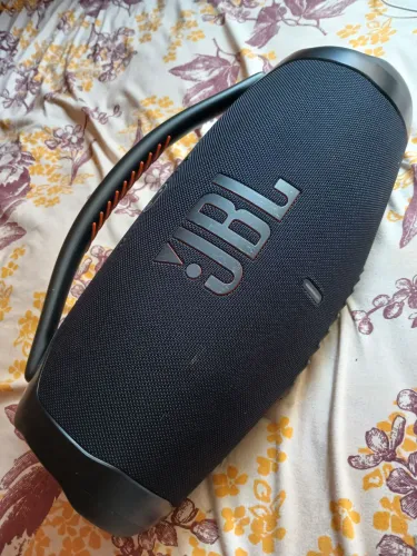 JBL Bombox 3