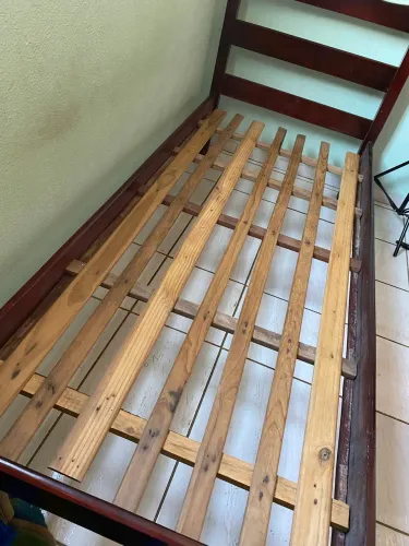 Cama de solteiro 