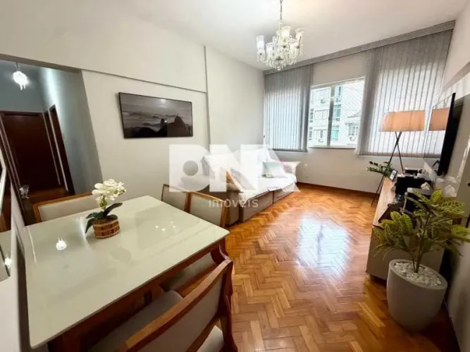 Apartamento : / Residencial / Copacabana