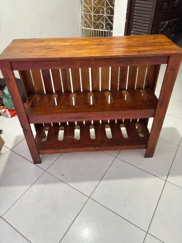 vende-se Balcão para drinks, bebidas, entre outros.
