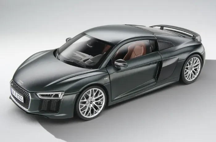 Audi R8 Coupé V10 Plus 2015 1/18 - iScale Verde