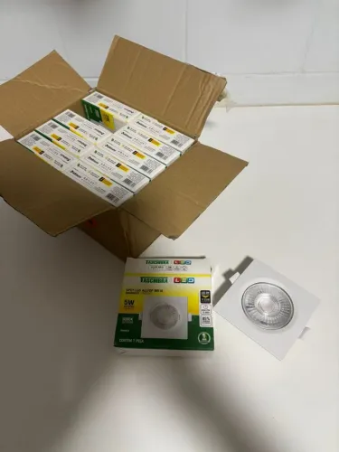 10 unidades - lâmpada MR16 (dicróica) 3.000k - amarela<br>PRODUTO NOVO/ SEM USO