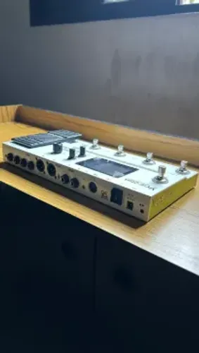 Mooer GE250 Nova