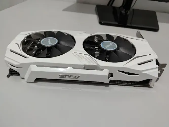 GTX 1060 Asus - defeito parcial