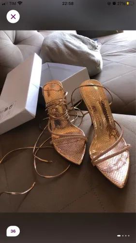 Sandália salto fino Rosé tamanho 36