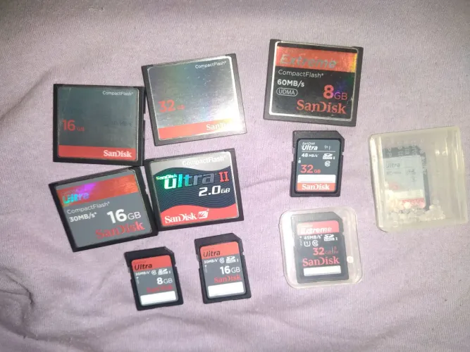 Cartões SDHC e CF extreme e ultra sandisk 32gb / 16gb / 8gb