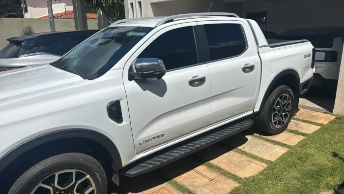 Ford Ranger Limited+ 3.0 V6 4X4 CD TB DIE AUT 2026
