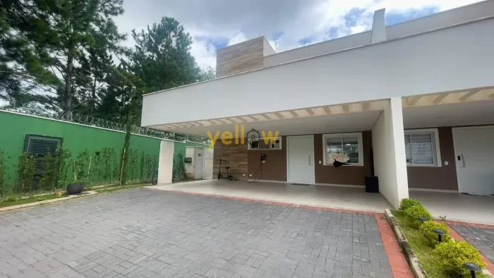 Casa em Condomínio no Limoeiro Arujá, 3 Suítes, 183m² à Venda