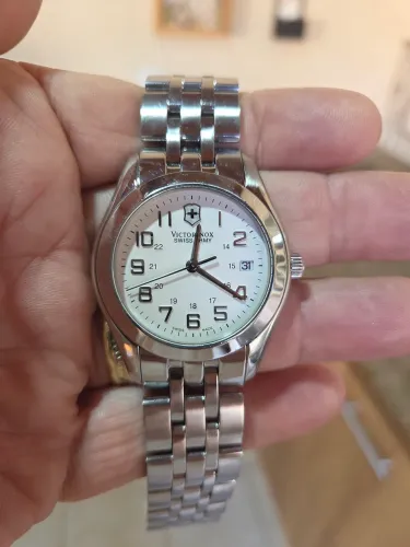 Relógio Victorinox Swiss Army(Quartz) 38mm Pulseira em Aço. Muito top !!! Mod.25659