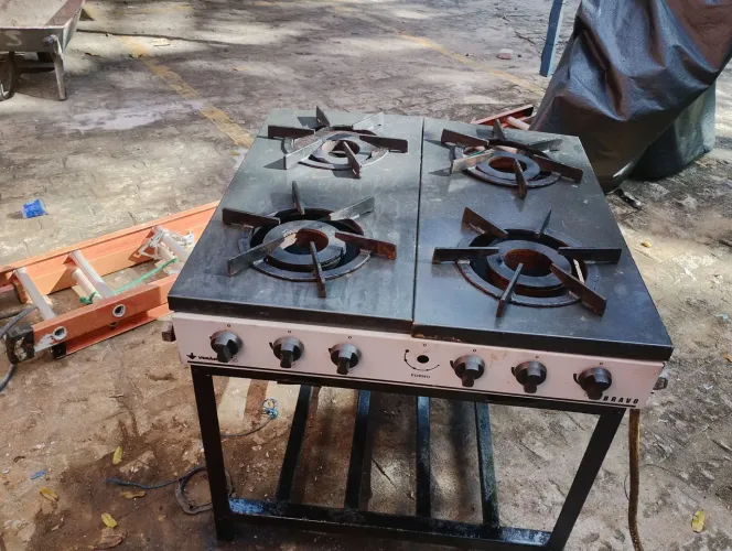 Vendo fogão industrial