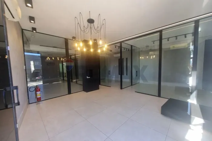 Sala Comercial p/ Locação em Vinhedo | 100 m² | Estrutura Completa para Clínicas, Consultó