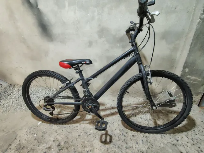 Bicicleta CALOI ARO 24 18 MARCHAS