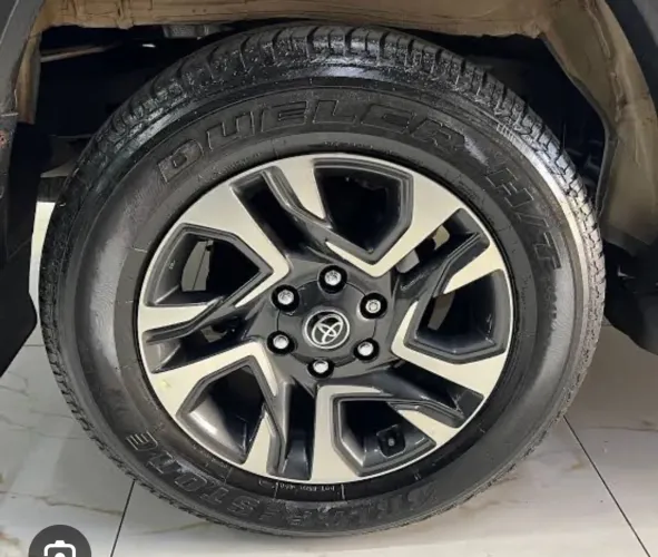 Rodas 18 Hillux e sw4 Diamond + pneus Bridgestone 