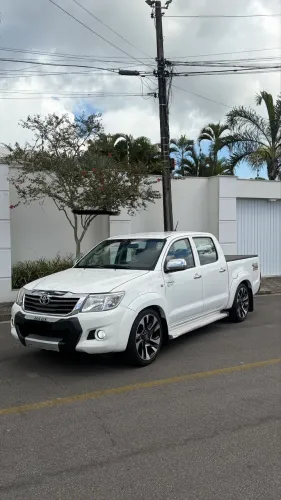 Toyota Hilux CD SR 4X2 2.7 16v/2.7 Flex Aut. 2014