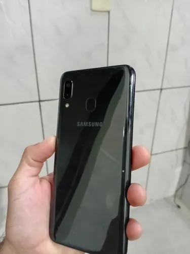 Samsung a20 muito novo munca aberto 