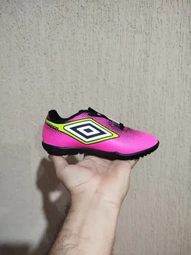 Chuteiras Society Umbro Original (Tamanho 29)
