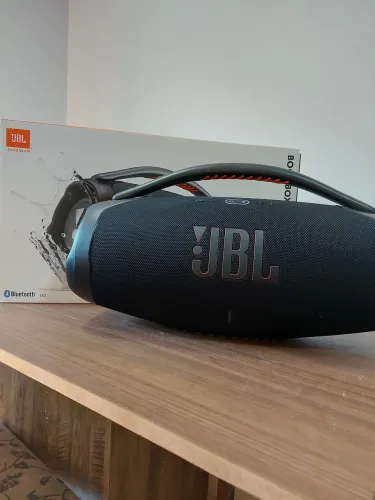 Caixa de som JBL BOMBOX 3 NOVA auto falante e grave