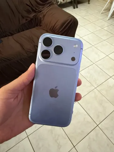 iPhone 18 Pro 256gb Azul - Praticamente Novo