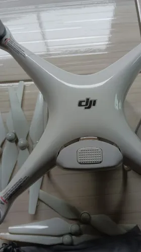 Drone Phantom 4 Pro