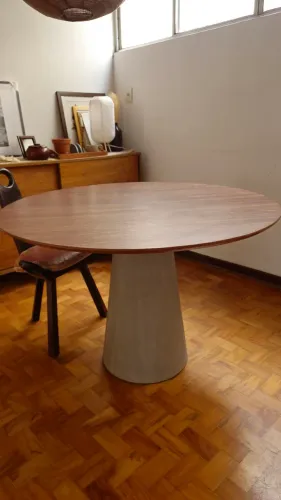 Mesa de Jantar Redonda