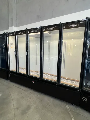 Geladeira expositora 5 portas frios e laticínios - pronta entrega 